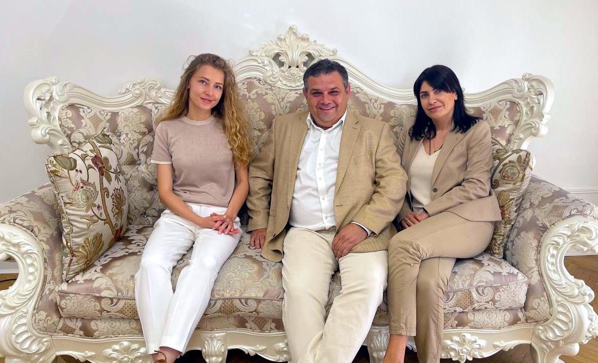 Партнери компанії